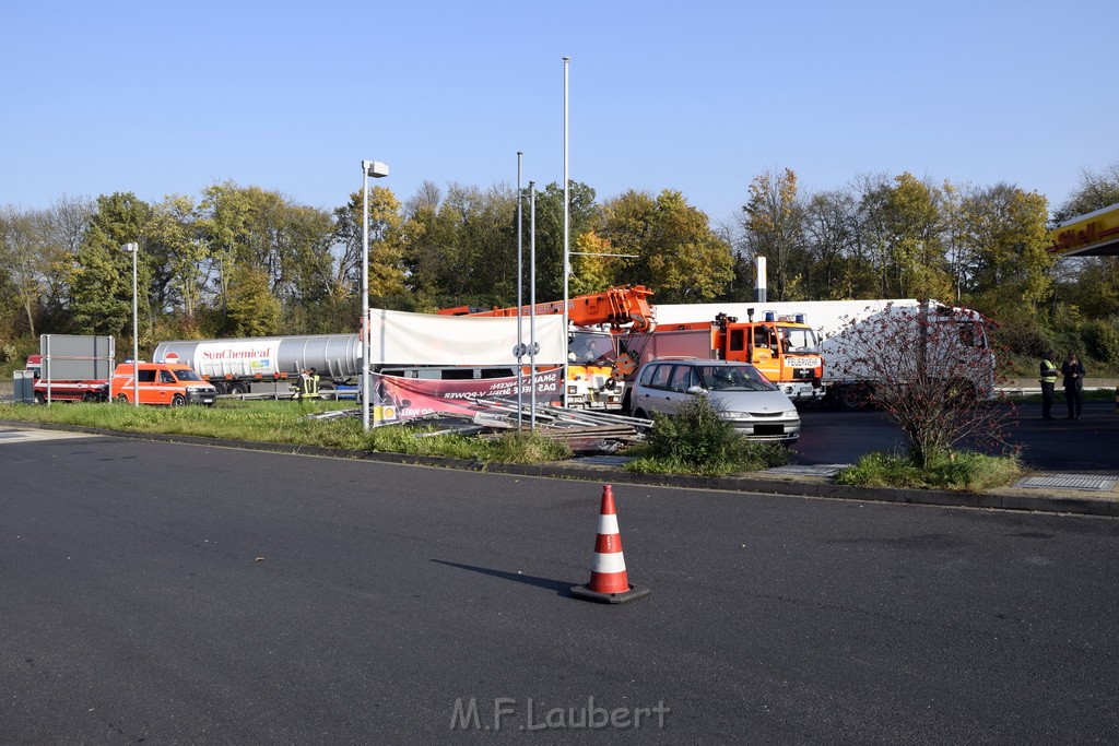 VU PKlemm LKW Tanksaeule A 59 Rich Koenigswinter TRA Schloss Roettgen P199.JPG - Miklos Laubert